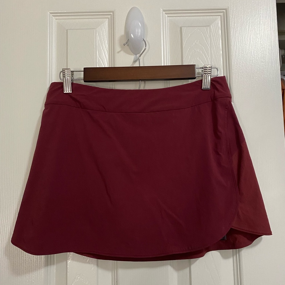 Outdoor Voices skort